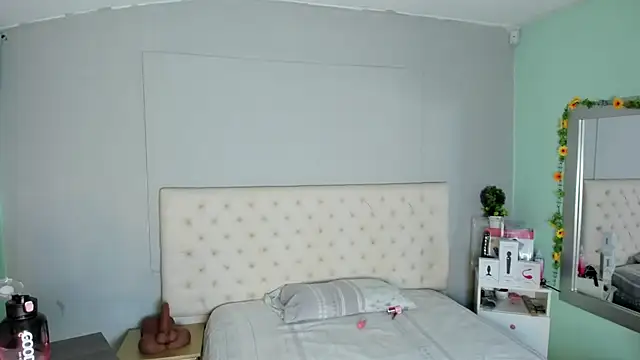 nami sam01 online show from October 10, 6:24 pm