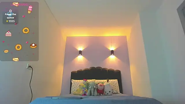 Sofia Clauss  online show from November 11, 2:18 am