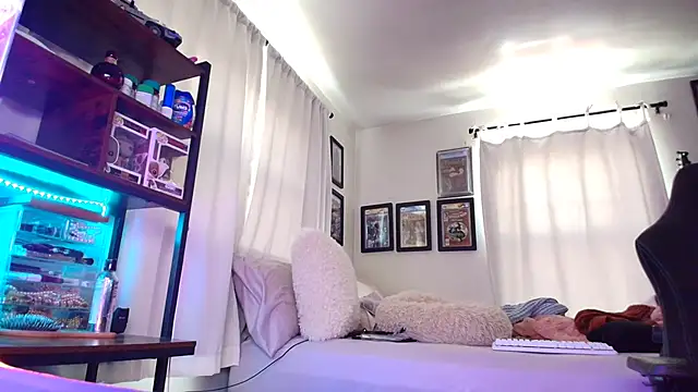 TSCassandraLove online show from January 18, 4:47 pm