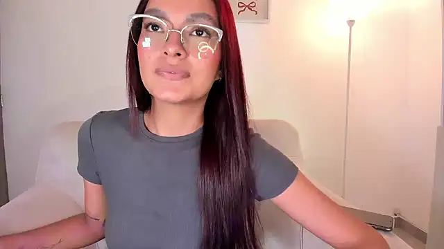 barbie brunette3 online show from March 7, 4:30 am