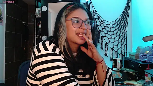 mollyshake1 online show from October 1, 7:02 am