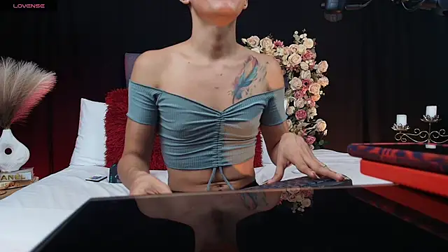 kamila twink sexy online show from July 29, 5:29 am