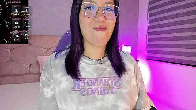 sweet--emily online show from October 3, 5:01 am