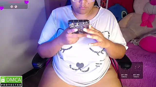 KittyHot20 online show from October 3, 5:07 pm