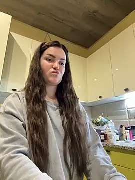 Karolina llove online show from October 18, 7:37 pm