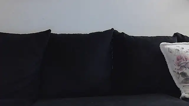 CrystalLakeXO online show from September 13, 9:17 am