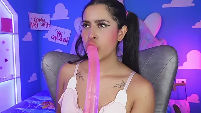 miss   anya online show from February 14, 11:34 am