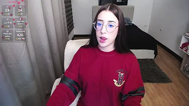 Imkitty-Horny online show from September 13, 3:14 am