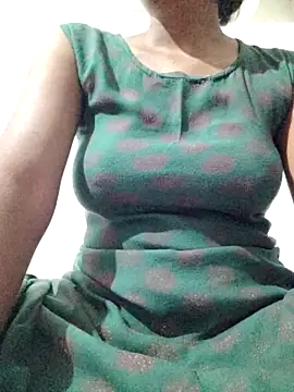 rituporna2004 online show from March 26, 1:41 am