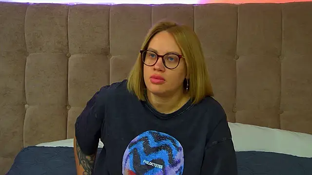 MariaNeumann online show from September 19, 7:07 am