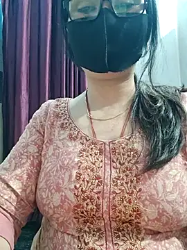 Aishwaryaa 69 online show from January 15, 12:22 pm