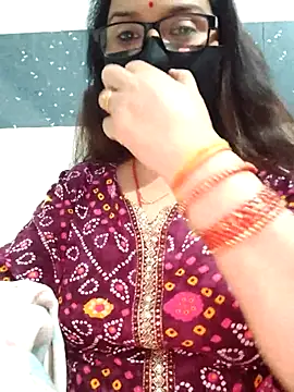 Aishwaryaa 69 online show from November 17, 11:33 am