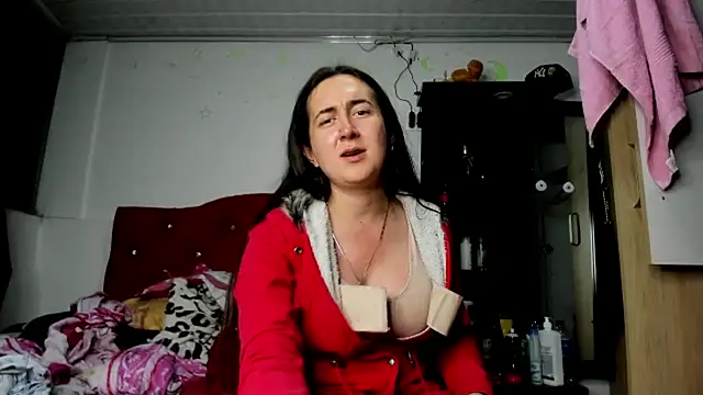 Sweet-Suck69 online show from November 18, 1:28 am