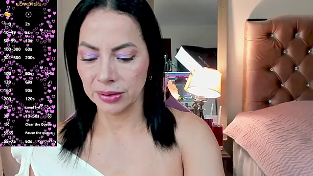 veronika naughty online show from October 21, 2:10 pm