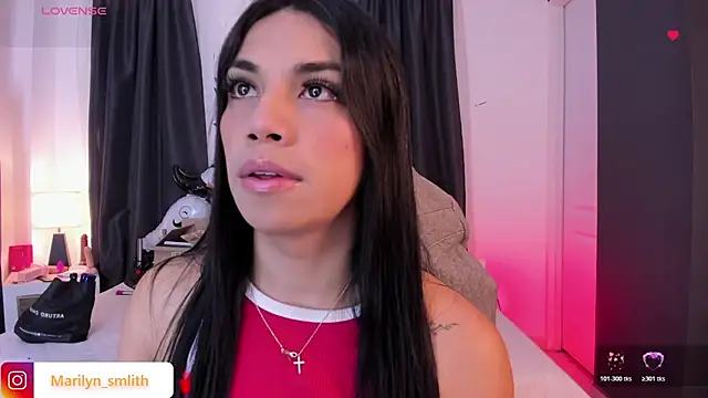 MarilynSmIith online show from October 26, 12:11 pm