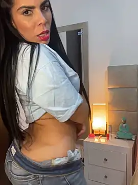 valecruz903 online show from September 14, 8:51 pm