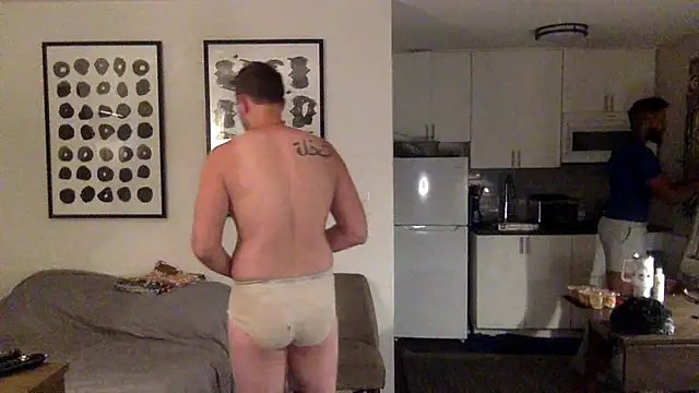 TheOnlyTwinTowers online show from April 15, 6:47 am