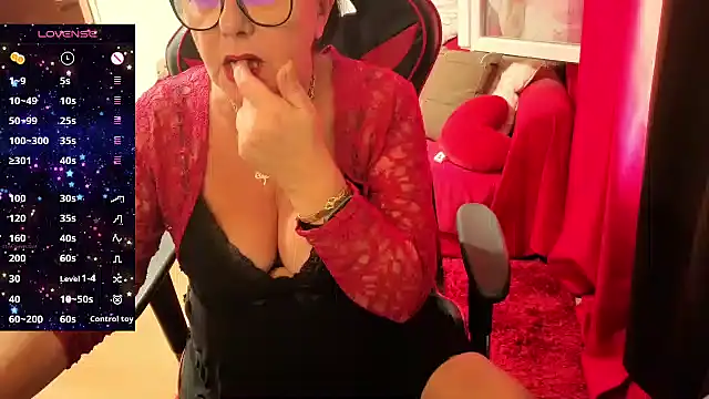 Verosexyfrench online show from September 30, 9:15 am