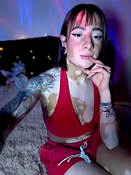 dayana harlow2 online show from April 22, 8:28 pm