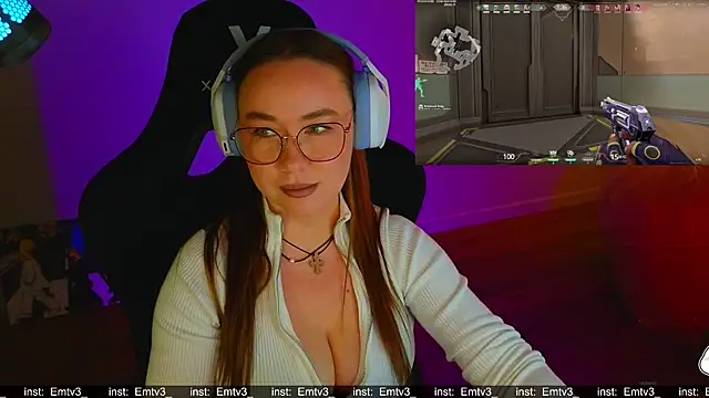 Emili1- online show from April 4, 10:47 am