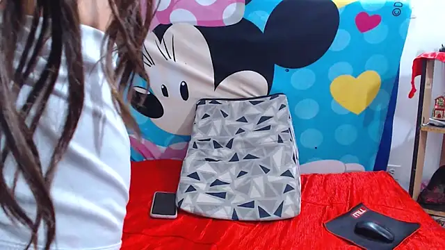 Nathasha LatinHot online show from October 9, 6:39 am