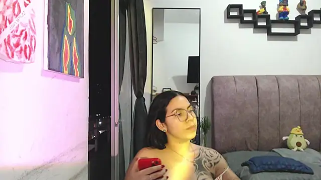 Liza Thurner online show from September 9, 12:32 am