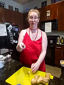 littlelustlamb online show from October 9, 6:23 pm