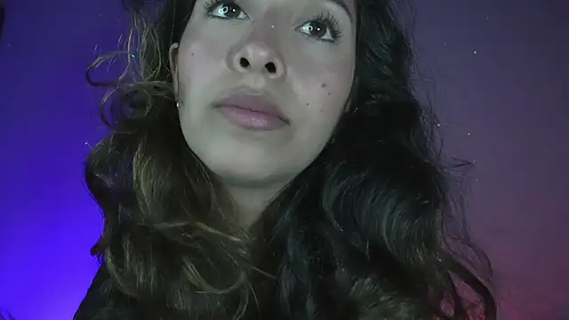 little-Emma online show from March 1, 4:01 am