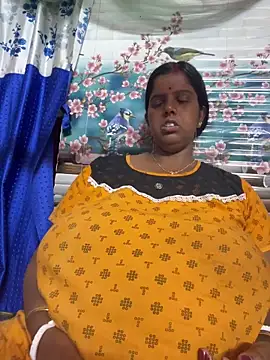 Beauty-queen online show from March 4, 2:45 pm