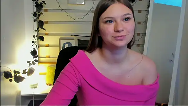 Josephine Kiss online show from March 20, 1:16 pm