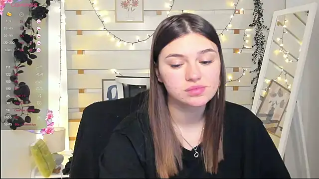 Josephine Kiss online show from January 10, 4:33 pm