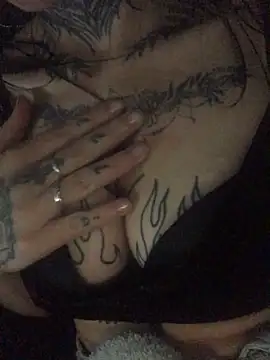 Tifanny Sweett online show from September 19, 8:46 am