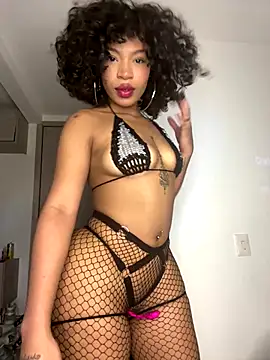 Blackpretty1409 online show from November 15, 12:33 am