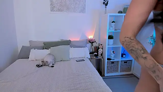 Sasha Miro online show from September 19, 2:43 am