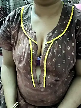 lovemesana online show from March 5, 12:01 pm