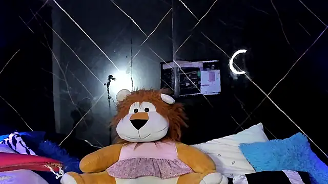 KimberlyCutee online show from September 27, 12:56 pm