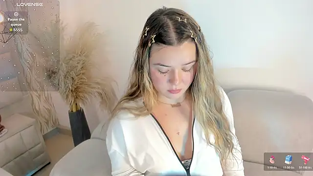 1m dalhia online show from February 25, 9:13 pm