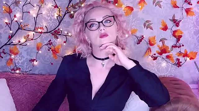 EllianaReese online show from September 15, 2:53 am