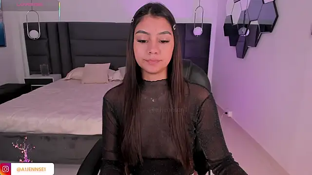 AllyJensen online show from October 13, 11:57 am