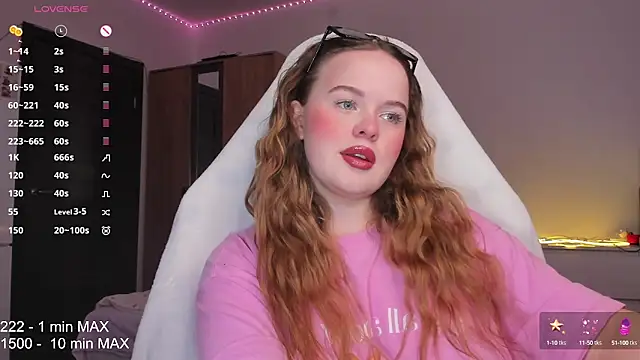 HANNA MONTANAS online show from October 15, 8:11 pm