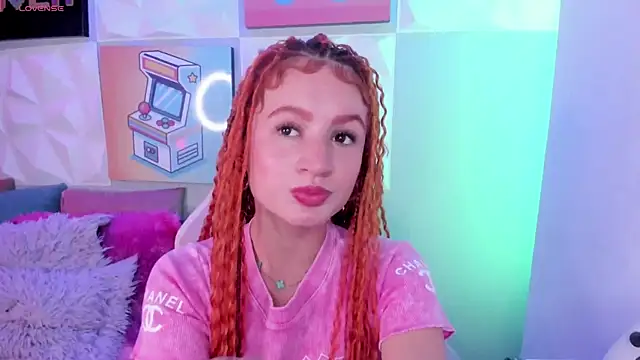 AdelaineBest online show from January 18, 5:31 pm