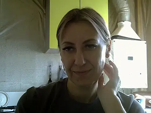 AshleyXHoney online show from October 1, 8:08 am