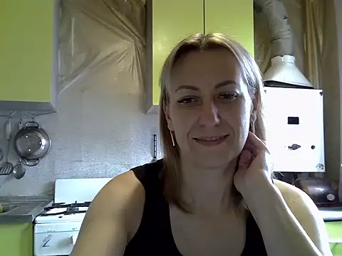 AshleyXHoney online show from September 19, 7:40 am