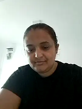 sarahhh1987 online show from October 1, 8:19 am