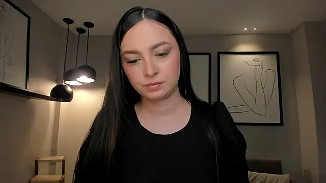 AliceHarper  online show from September 18, 7:01 pm