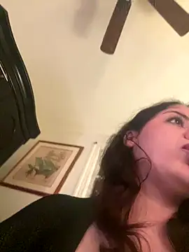 holyeroticss online show from September 16, 2:19 am