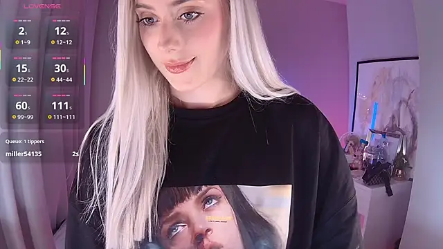 LoryWood online show from October 9, 3:05 pm