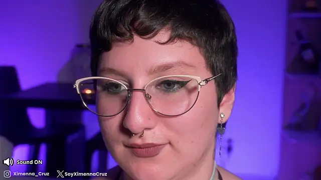 Ximenna Cruz online show from September 19, 11:37 pm