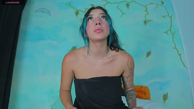 SaturnooStonee online show from September 12, 6:14 am