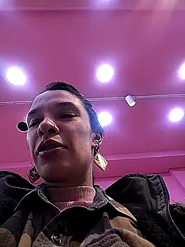 rebekka simpson online show from January 6, 3:38 pm